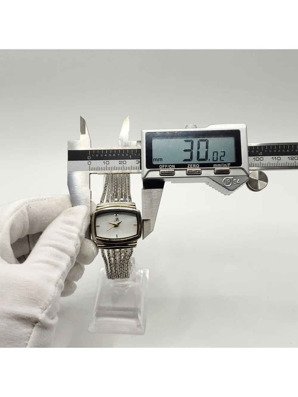 Jaclyn Smith Rectangle Quartz MOP Womens Watch 28mm Silver Tone New Battery